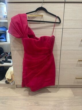 One-Shoulder Fuchsia Cocktail Dress